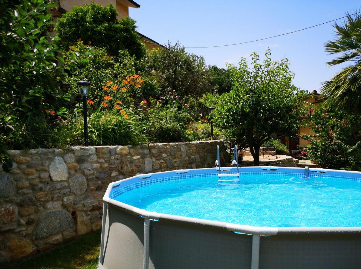 فيلا Parte Di Casa Con Giardino E Piscina بيتراسانتا المظهر الخارجي الصورة